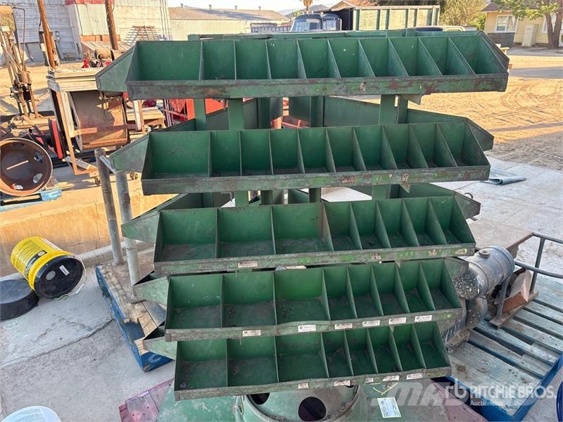  Rotating Storage Rack Storage Rack 燃氣儲存與供應設備