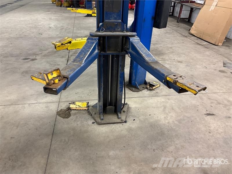  Rotunda 2 Post 9000 lb Vehicle Lift Construcción - Otros
