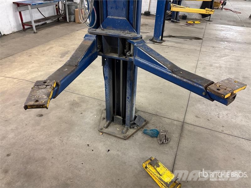  Rotunda 2 Post 9000 lb Vehicle Lift Construcción - Otros