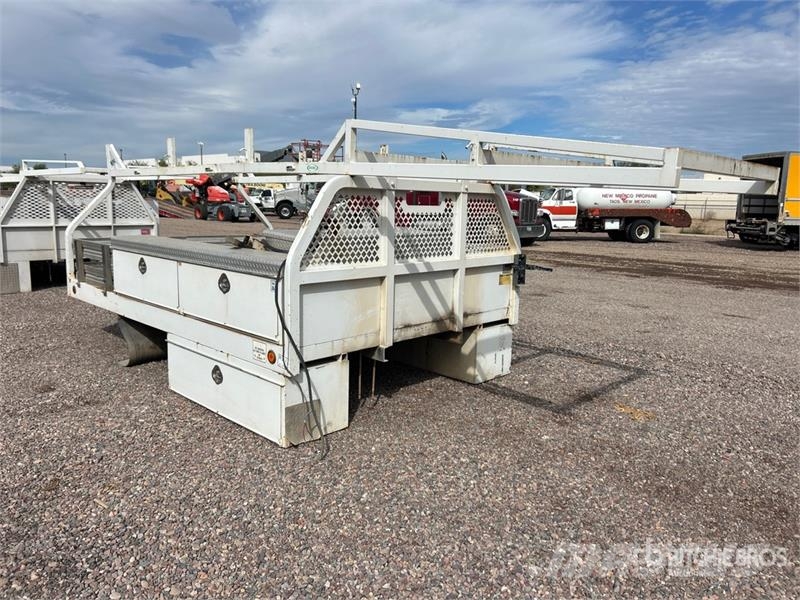 Royal 12 ft Service Body مكونات أخرى