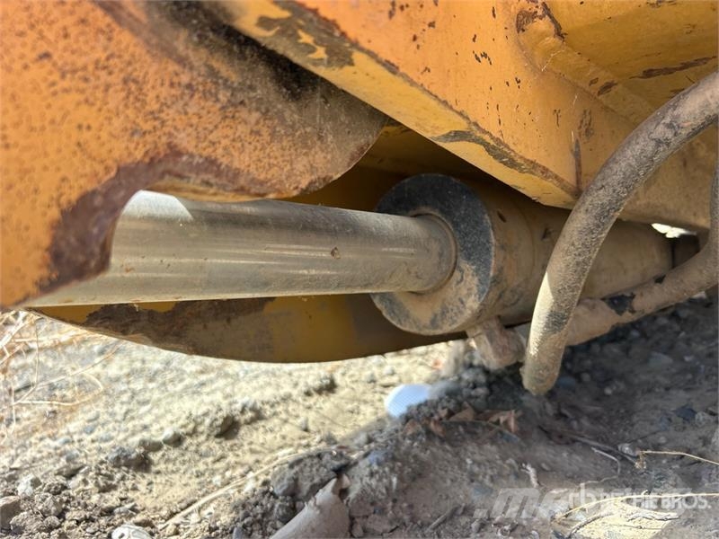 RPM Tech A-SELR-6 121 in Brush Rake - Fits Cat 950/966 Otros componentes