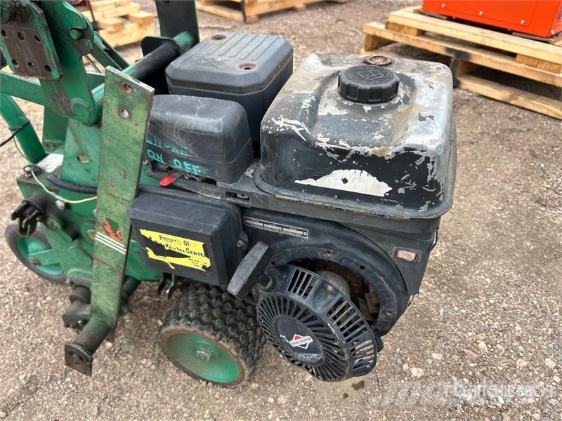 Ryan Sod Harvester Other groundscare machines