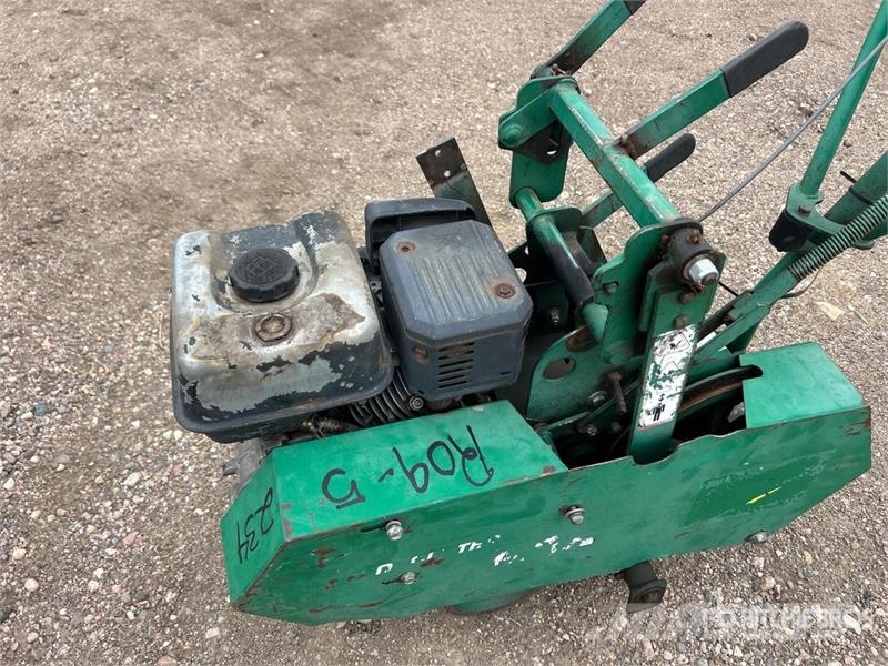 Ryan Sod Harvester Other groundscare machines