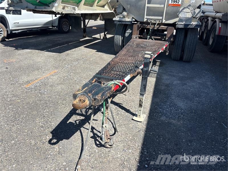 S/A Turntable Tanker Trailer Prikolice cisterne