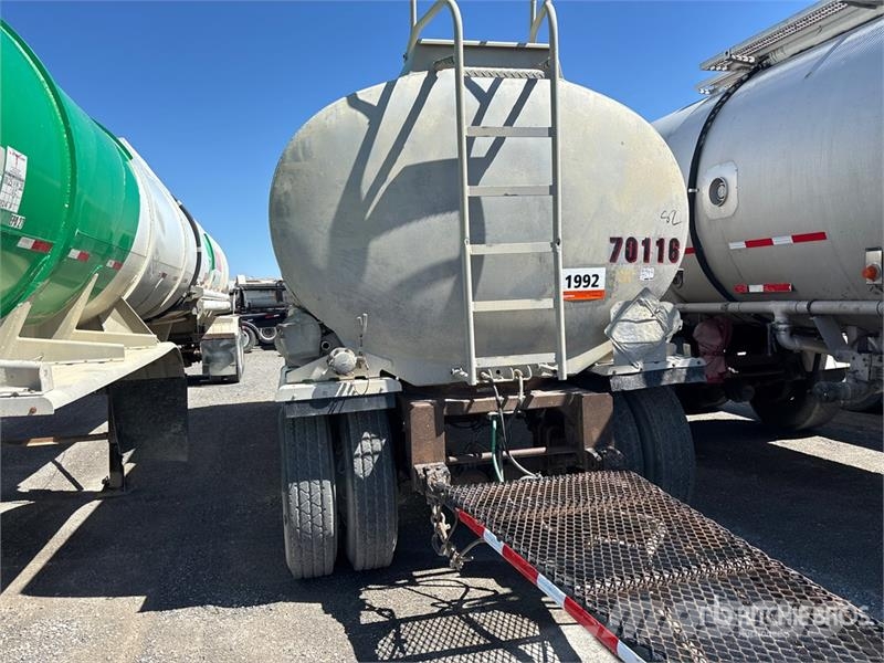 S/A Turntable Tanker Trailer Prikolice cisterne