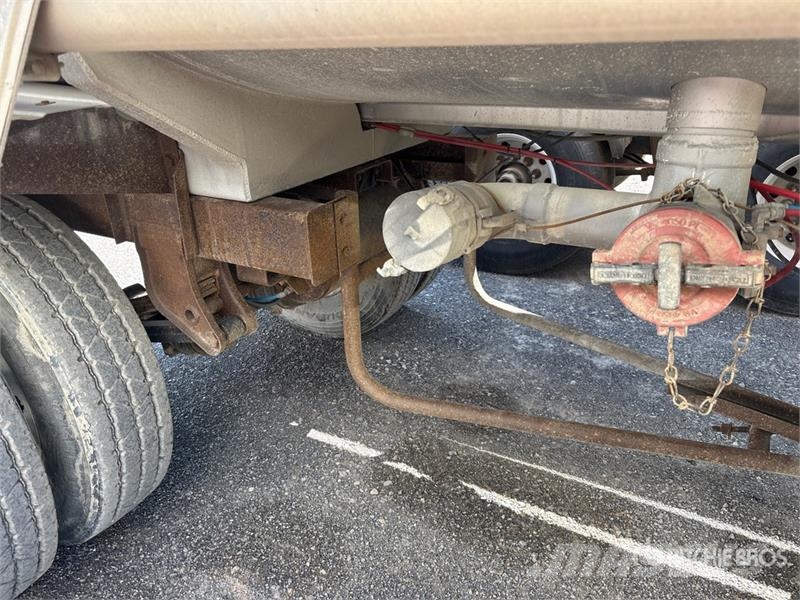 S/A Turntable Tanker Trailer Prikolice cisterne