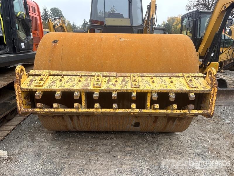 Sakai SV510 Padfoot Drum Compactor Single drum rollers