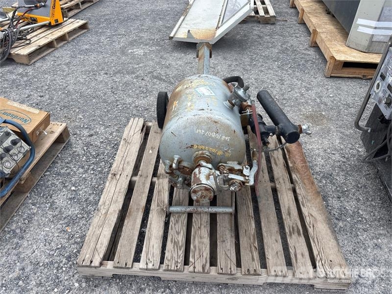 Sand Blast Pot Other components
