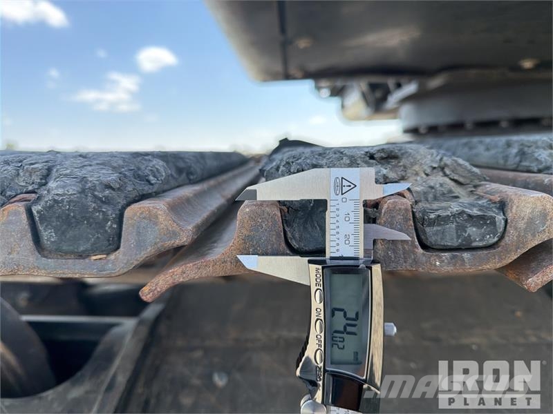 Sany SY135C Lánctalpas kotrók