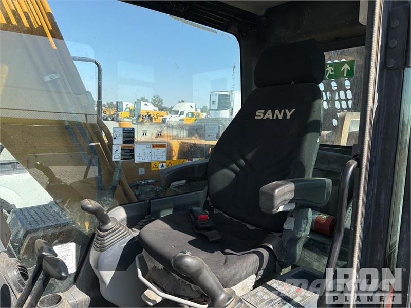 Sany SY135C Lánctalpas kotrók