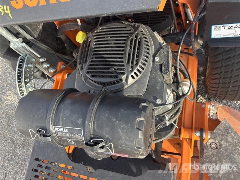 Scag SVRII-48V-23CV 4x2 Stand-On Lawn Mower Kosiarki ogrodowe