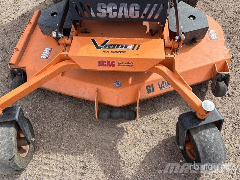 Scag V- ride II 4x2 Stand-On Fairways and rough but not Trattorini tagliaerba