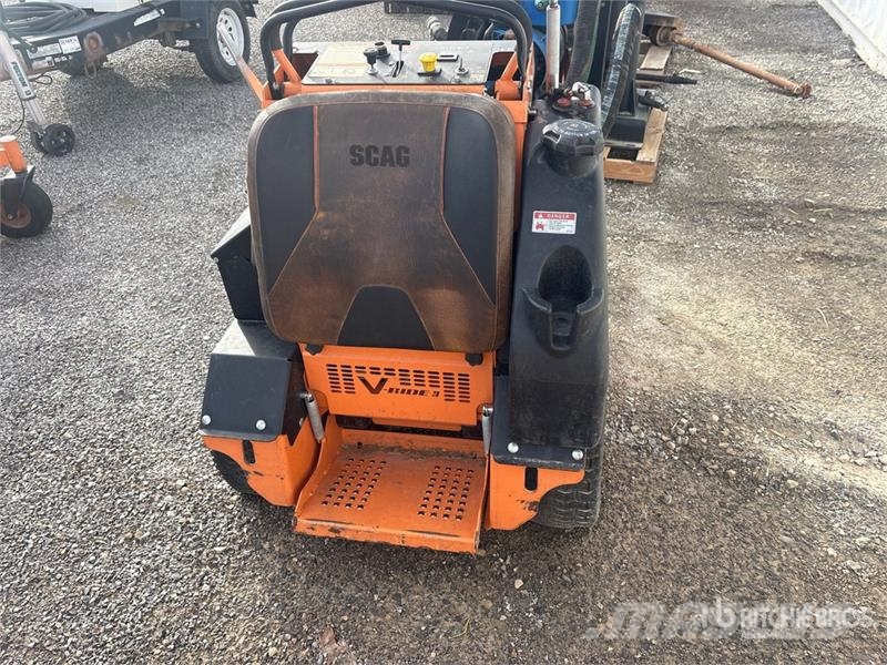 Scag V-Ride II Advantag 4x2 Stand-On 36 in Lawn Mower Kosiarki ogrodowe