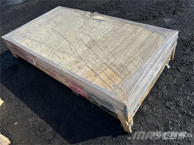 SDLGM1220F 12 ft x 20 ft Galvanized Metal Livestoc Ostale mašine i oprema za stoku