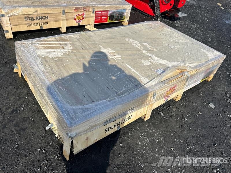 SDLGM1220F 12 ft x 20 ft Galvanized Metal Livestoc Ostale mašine i oprema za stoku