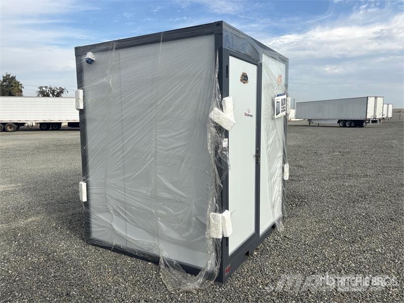 SDLMT 6 ft 3 in x 7 ft Skid-Mounted Portable Toile Other components