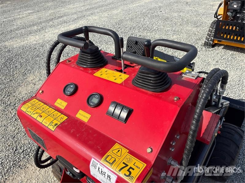  SDLOOL SL-323TZ Mini Skid Steer Loader (Unused) Мини-погрузчики