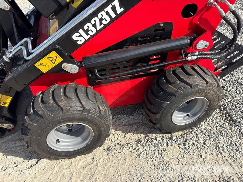  SDLOOL SL-323TZ Mini Skid Steer Loader (Unused) Мини-погрузчики