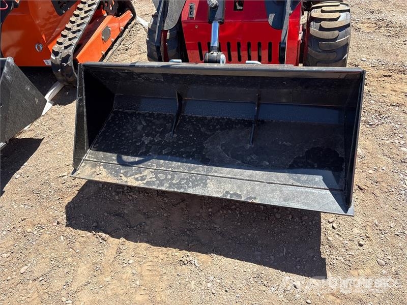 SDLOOL SL-323TZ Mini Skid Steer Loader (Unused) Skid steer mini nakladalci