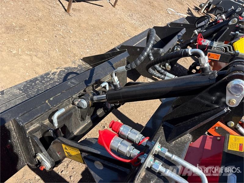 SDLOOL SL-323TZ Mini Skid Steer Loader (Unused) Skid steer mini nakladalci