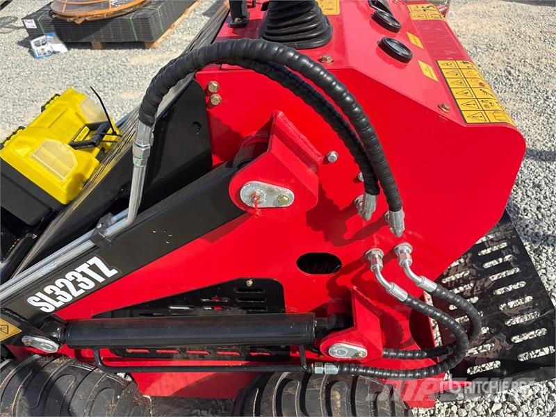  SDLOOL SL-323TZ Mini Skid Steer Loader (Unused) Мини-погрузчики