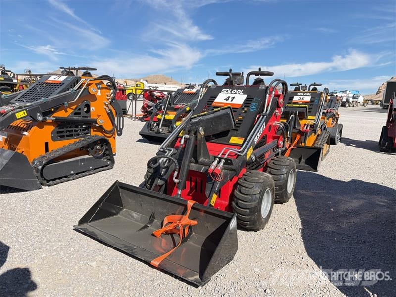 SDLOOL SL-323TZ Mini Skid Steer Loader (Unused) Lietoti riteņu kompaktiekrāvēji