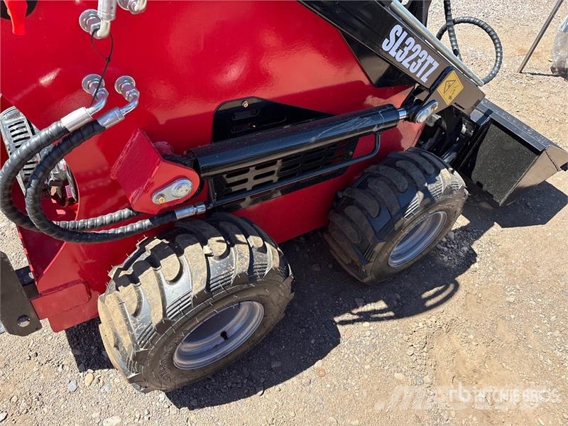SDLOOL SL-323TZ Mini Skid Steer Loader (Unused) Skid steer mini nakladalci
