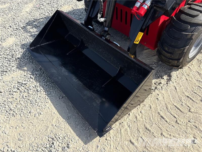  SDLOOL SL-323TZ Mini Skid Steer Loader (Unused) Мини-погрузчики