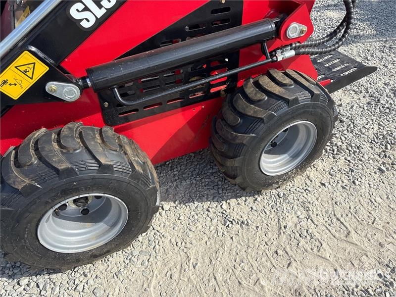  SDLOOL SL-323TZ Mini Skid Steer Loader (Unused) Мини-погрузчики