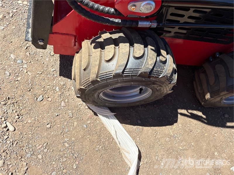 SDLOOL SL-323TZ Mini Skid Steer Loader (Unused) Skid steer mini nakladalci