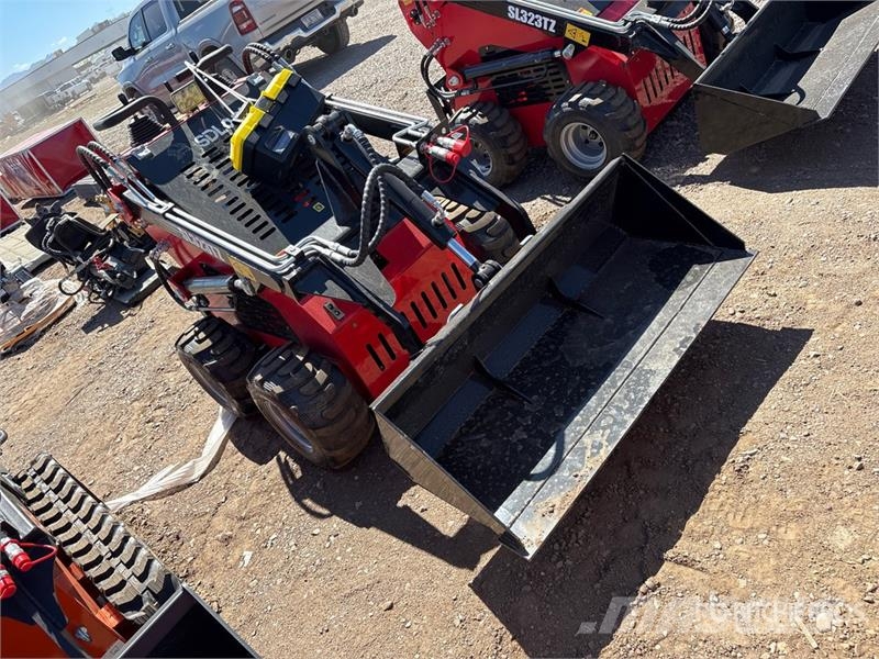 SDLOOL SL-323TZ Mini Skid Steer Loader (Unused) Skid steer mini nakladalci