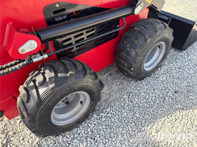  SDLOOL SL-323TZ Mini Skid Steer Loader (Unused) Мини-погрузчики