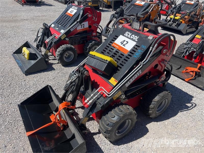 SDLOOL SL-323TZ Mini Skid Steer Loader (Unused) لوادر انزلاقية التوجيه