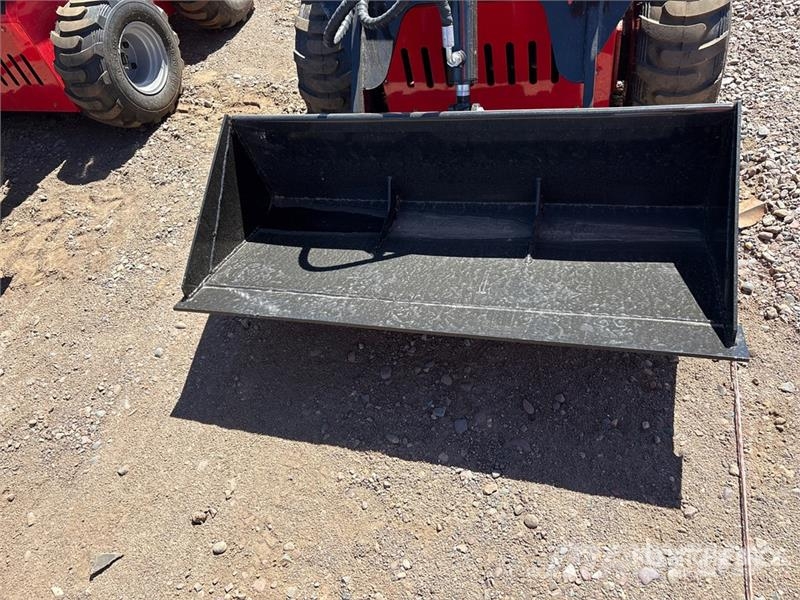 SDLOOL SL-323TZ Mini Skid Steer Loader (Unused) Skid steer mini nakladalci