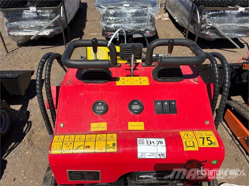 SDLOOL SL-323TZ Mini Skid Steer Loader (Unused) Skid steer mini nakladalci