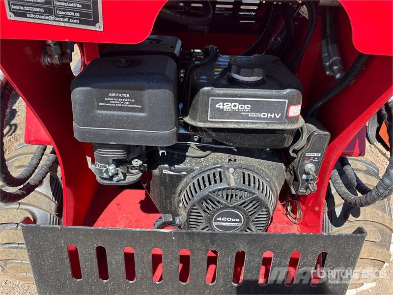 SDLOOL SL-323TZ Mini Skid Steer Loader (Unused) Skid steer mini nakladalci
