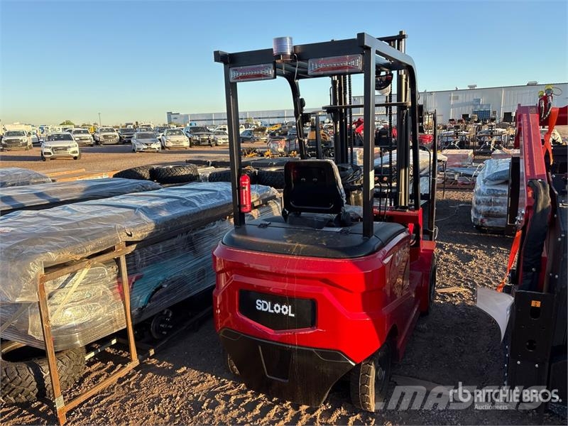 SDLOOL SL-E15 3300 lb Electric Forklift (Unused) Elektromos targoncák