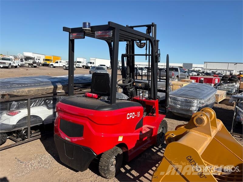  SDLOOL SL-E15 3300 lb Electric Forklift (Unused) 電動堆高機