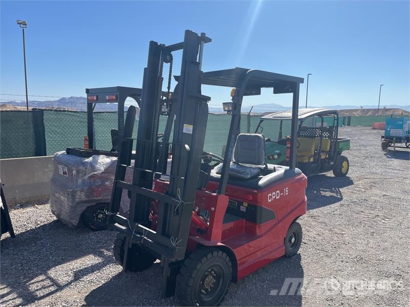 SDLOOL SL-E15 3300 lb Electric Forklift (Unused) Empilhadores eléctricos