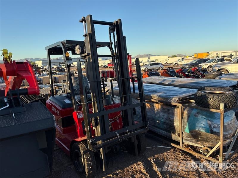 SDLOOL SL-E15 3300 lb Electric Forklift (Unused) Elektromos targoncák