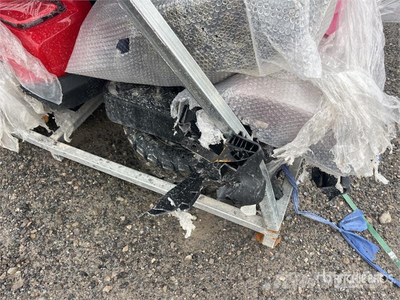  SDLOOL SL-GC42S Electric Off-Road ** Damaged ** Go Carros de golfe