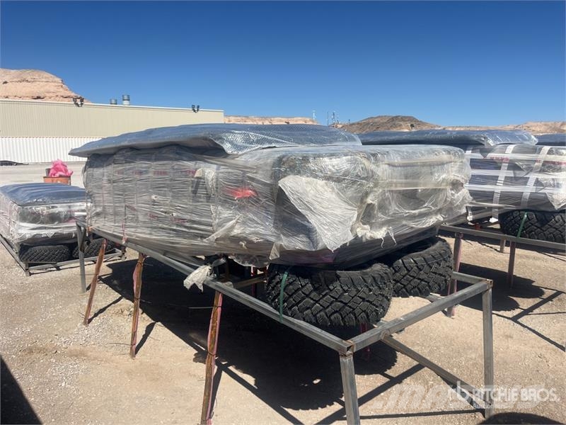 SDLOOL SL-GC42S Electric Golf Cart (Unused) Golf cart