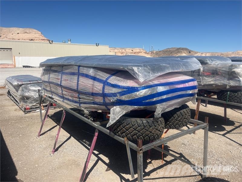 SDLOOL SL-GC42S Electric Golf Cart (Unused) Golf cart