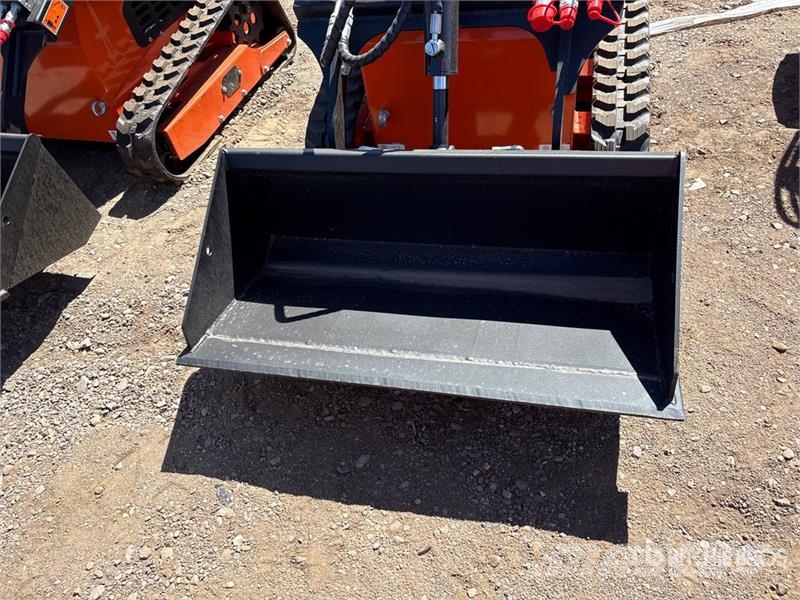 SDLOOL SL36C Skid steer mini nakladalci
