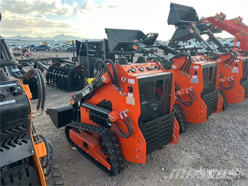 SDLOOL SL36C Skid steer mini nakladalci