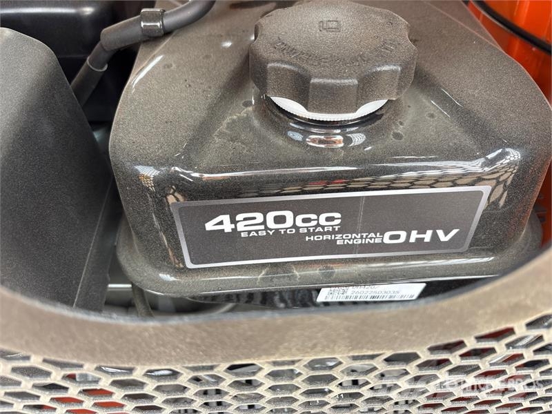 SDLOOL SL36C Kompaktlader
