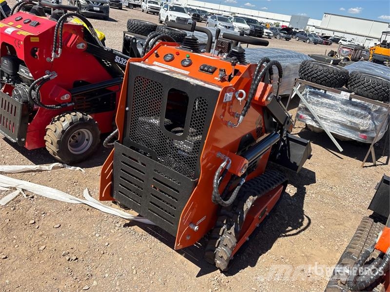 SDLOOL SL36C Skid steer mini nakladalci