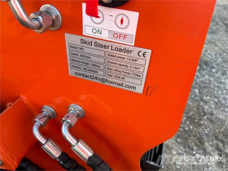 SDLOOL SL36C Skid steer mini nakladalci