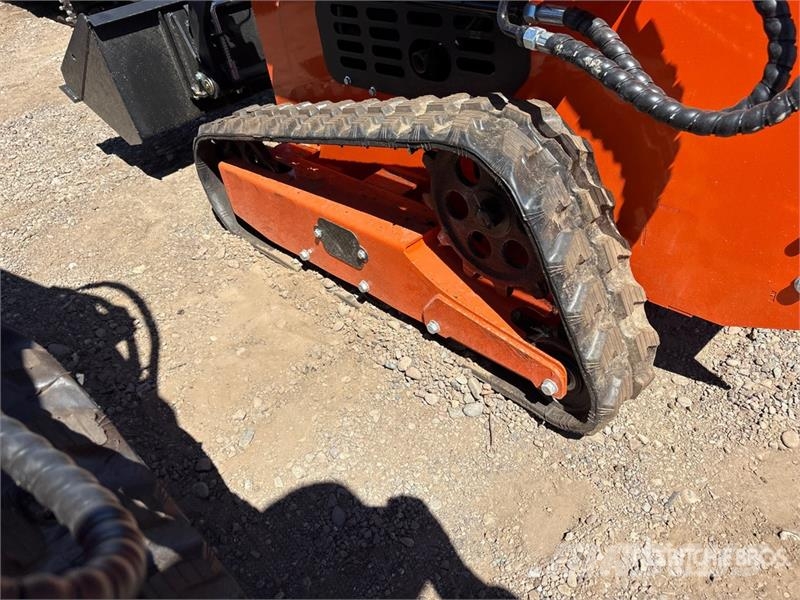SDLOOL SL36C Skid steer mini nakladalci
