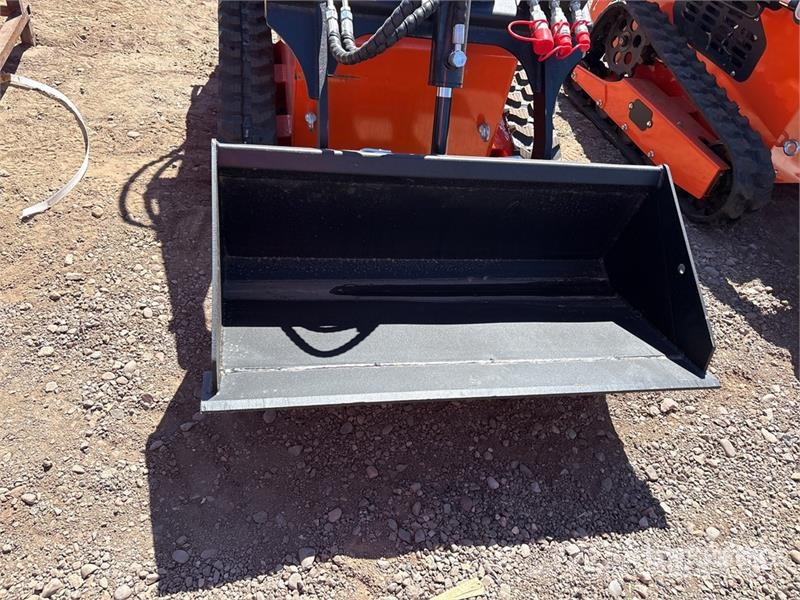 SDLOOL SL36C Skid steer mini nakladalci